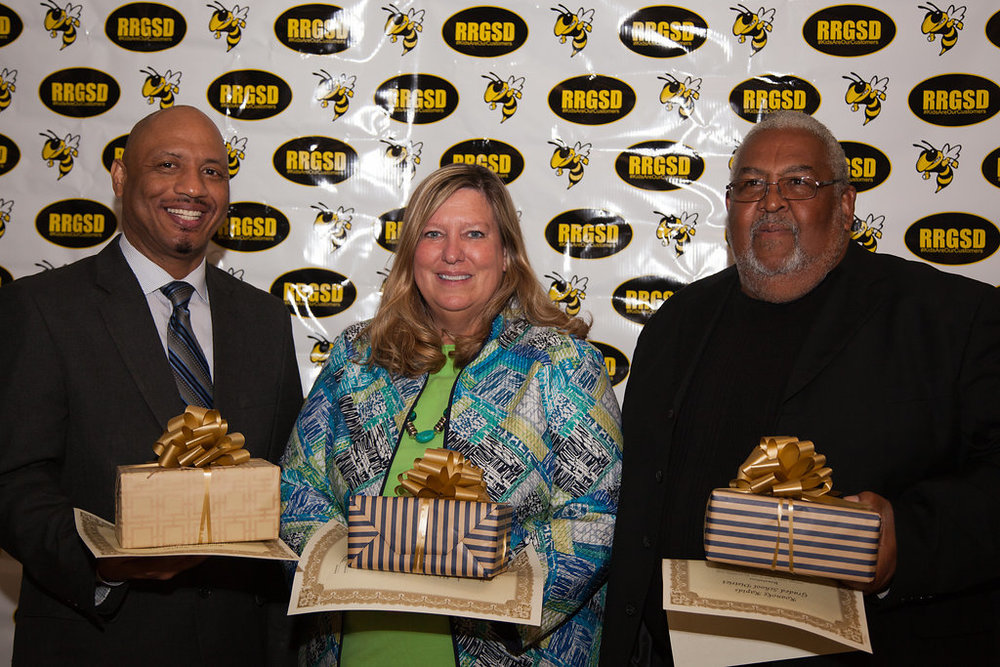 RRGSD Honors Retirees at Service Banquet
