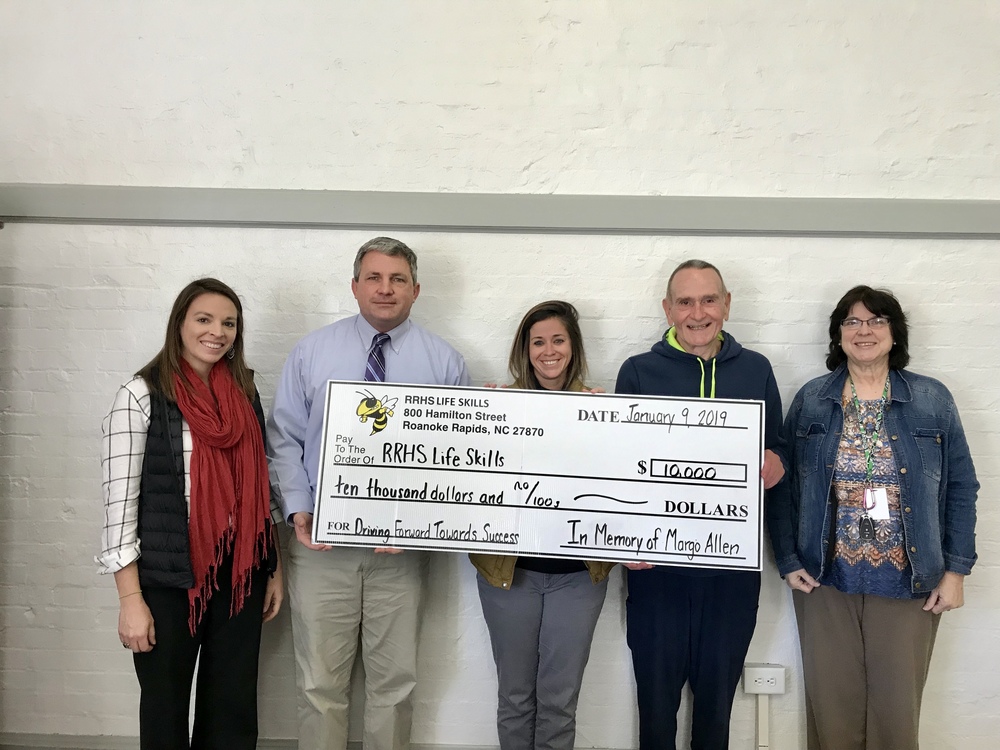 Former Teacher’s Family Donates $10,000 to EC Program 