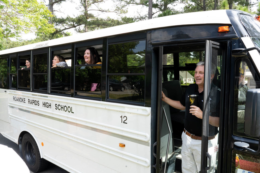 RRHS Administrators Deliver Signs to Every Senior’s Home