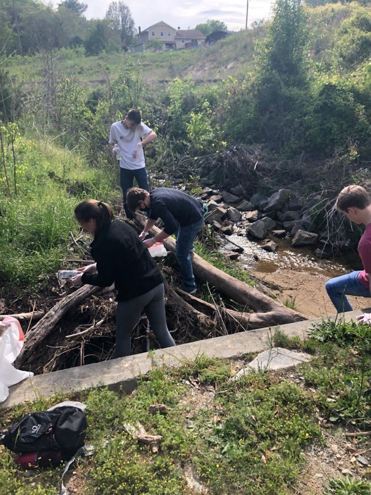 canal trail cleanup
